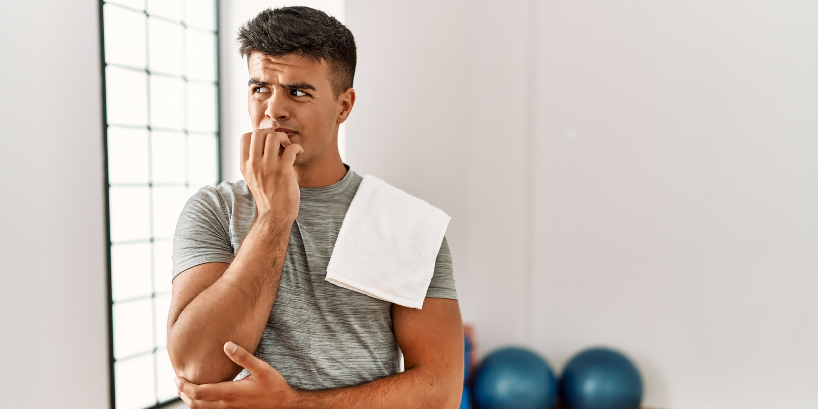 How To Tackle Gym Anxiety Head-On: 7 Insider Tips